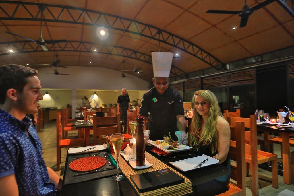 דניאיאה The Rainforest Ecolodge - Sinharaja With Shuttle Service From Car Park מראה חיצוני תמונה